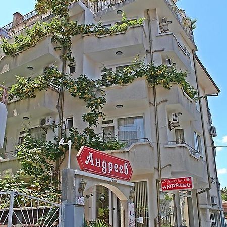 Family Hotel Andreev Nesebar Exterior photo